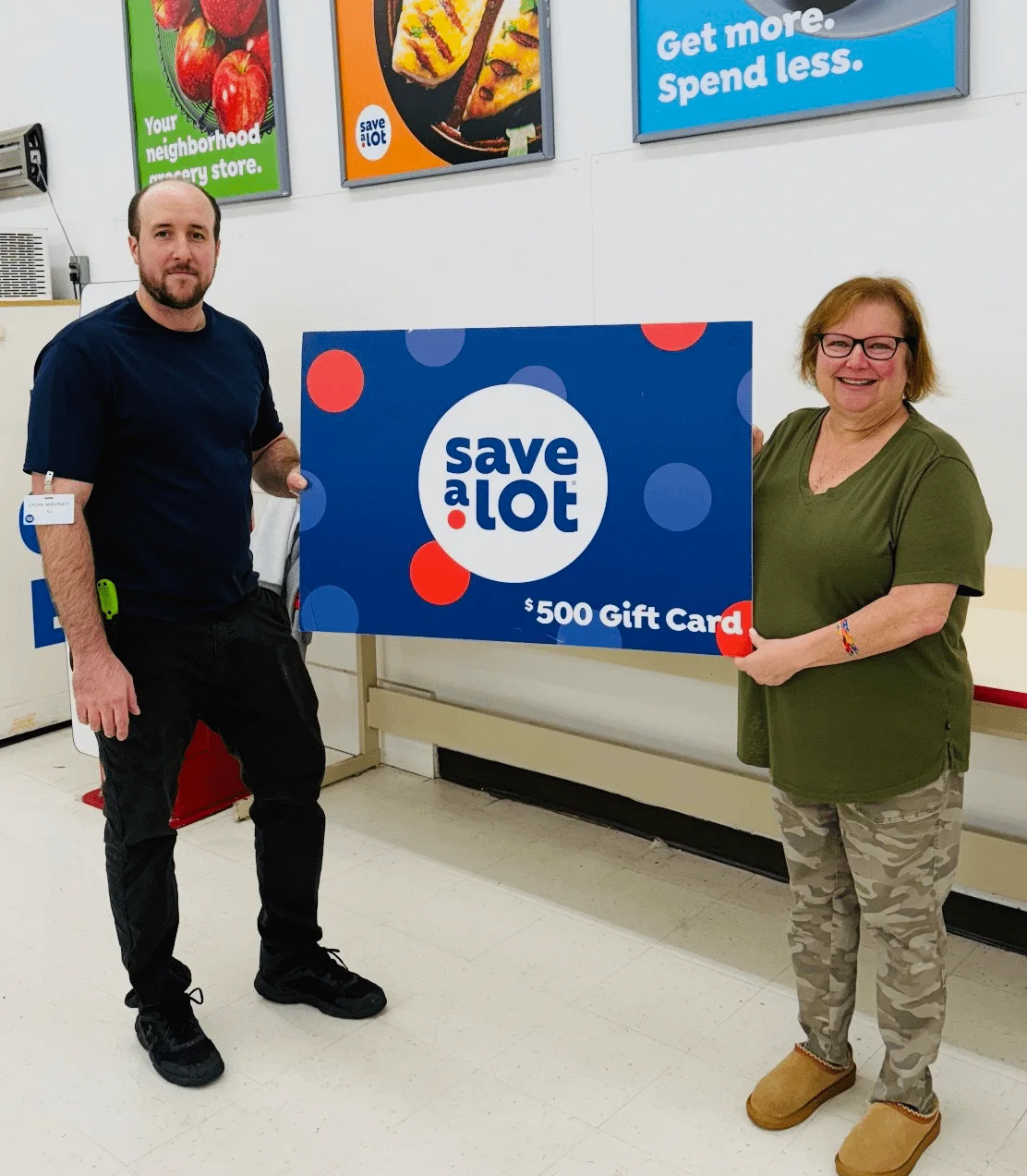 Save A Lot Awards Tampa Charity Food and Money to Help Support Cause