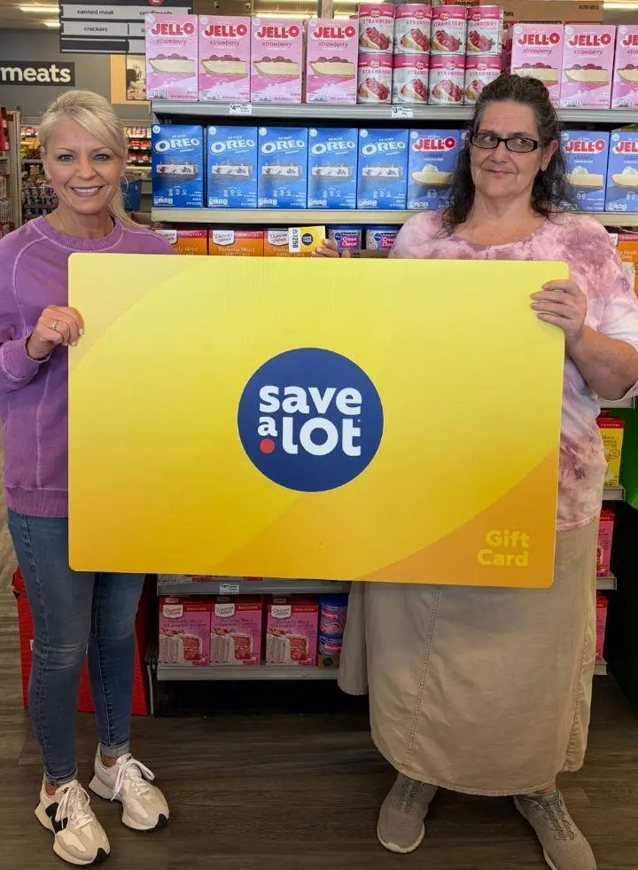 L to R: Store Manager Kristin Hammond and Patricia Blalock, Winner, Dyersburg, TN