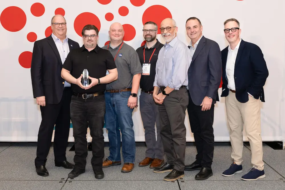 From left to right is: Fred Boehler, Save A Lot CEO, members of the Hinson group, Robert Shields, Save A Lot Area Business Partner, Kelly Lemos, Save A Lot Regional Director, Bill Mayo, Chief Operating Officer, Mark Kotcher, Senior Vice President of Sales and Operations