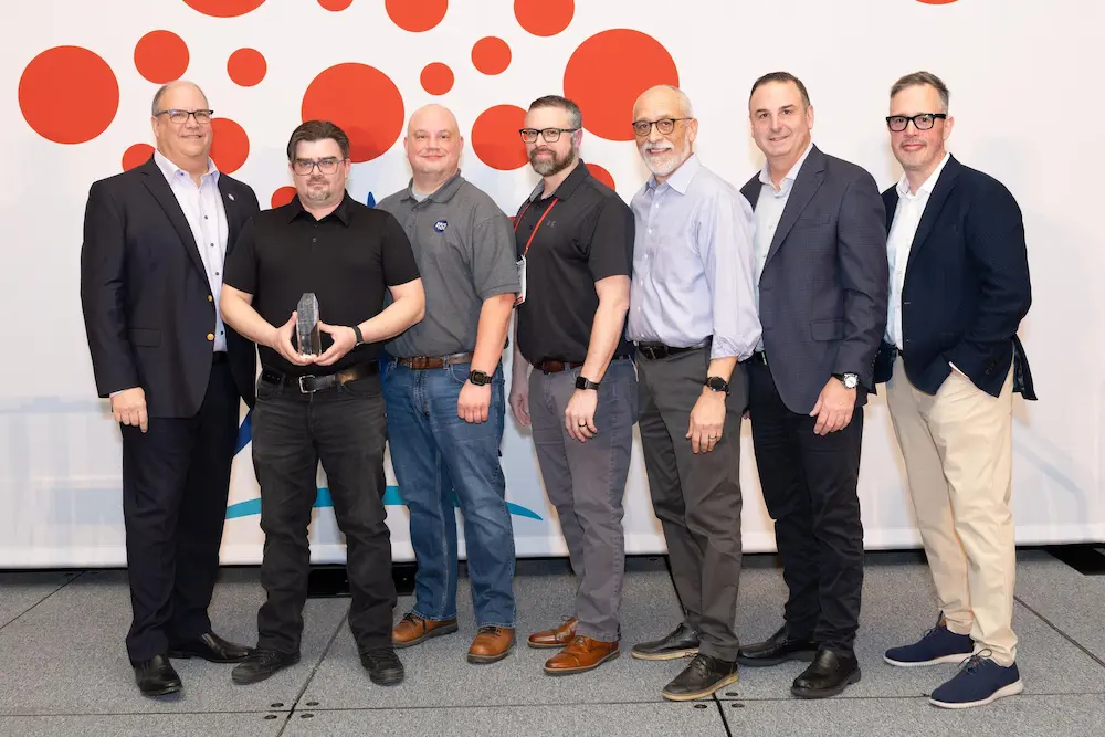From left to right is: Fred Boehler, Save A Lot CEO, members of the Hinson group, Robert Shields, Save A Lot Area Business Partner, Kelly Lemos, Save A Lot Regional Director, Bill Mayo, Chief Operating Officer, Mark Kotcher, Senior Vice President of Sales and Operations