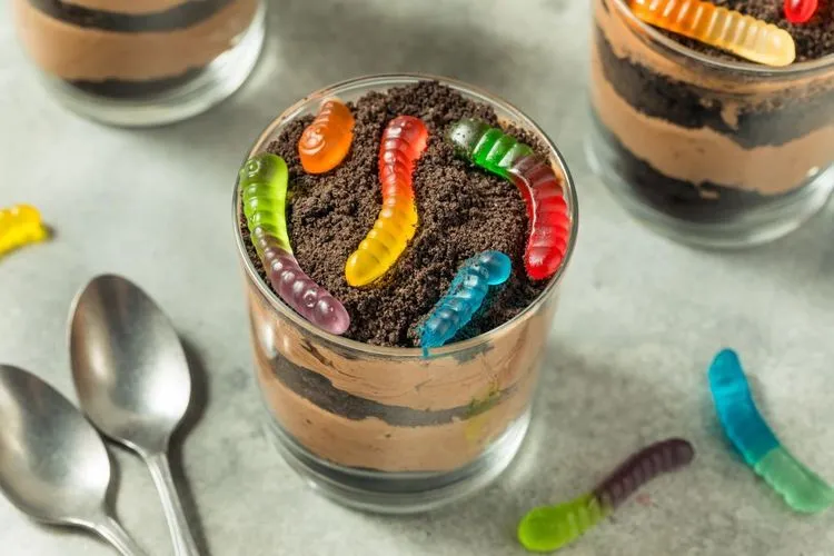 Creepy Crawlers Pudding recipe using Aces Gummy Worms