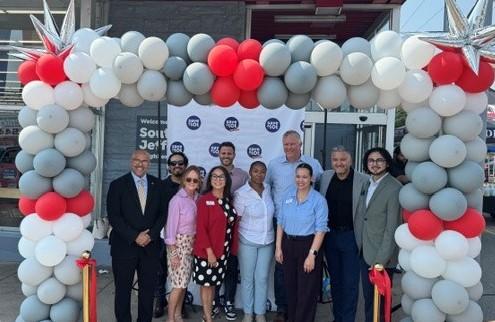 Newsroom 4 Save A Lot, Leevers Supermarkets Expand Collaboration to Reach Hispanic Communities